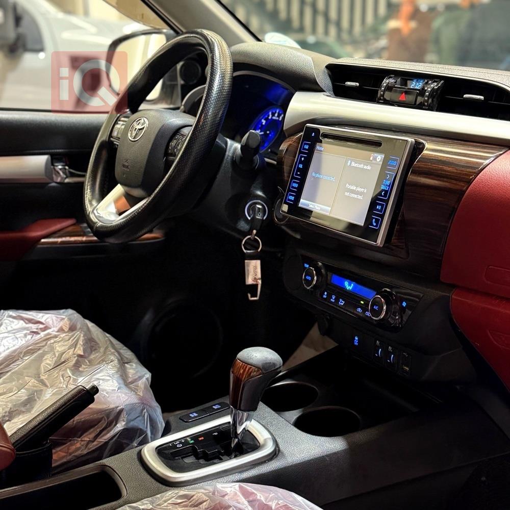 تويوتا هايلوكس